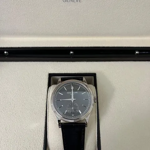 Patek Philippe Calatrava 6119G-001 39mm White gold Gray 9