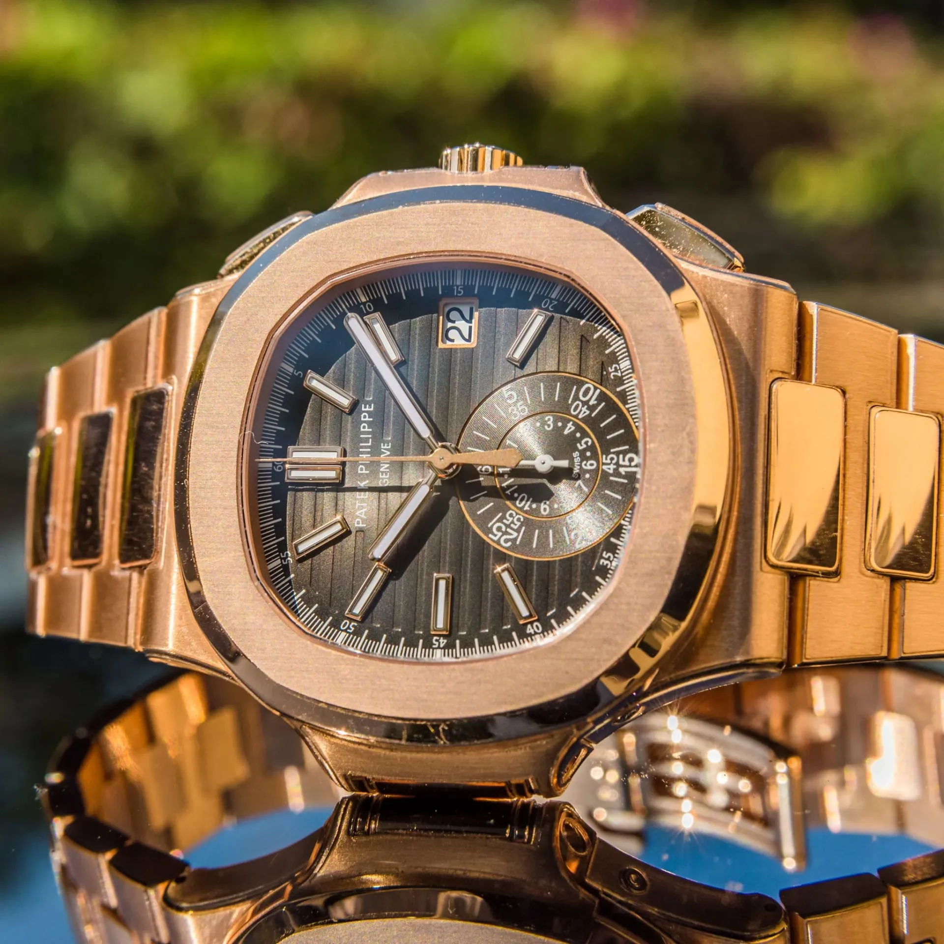 Patek Philippe Nautilus 5980/1R-001 40.5mm Rose gold Black 1