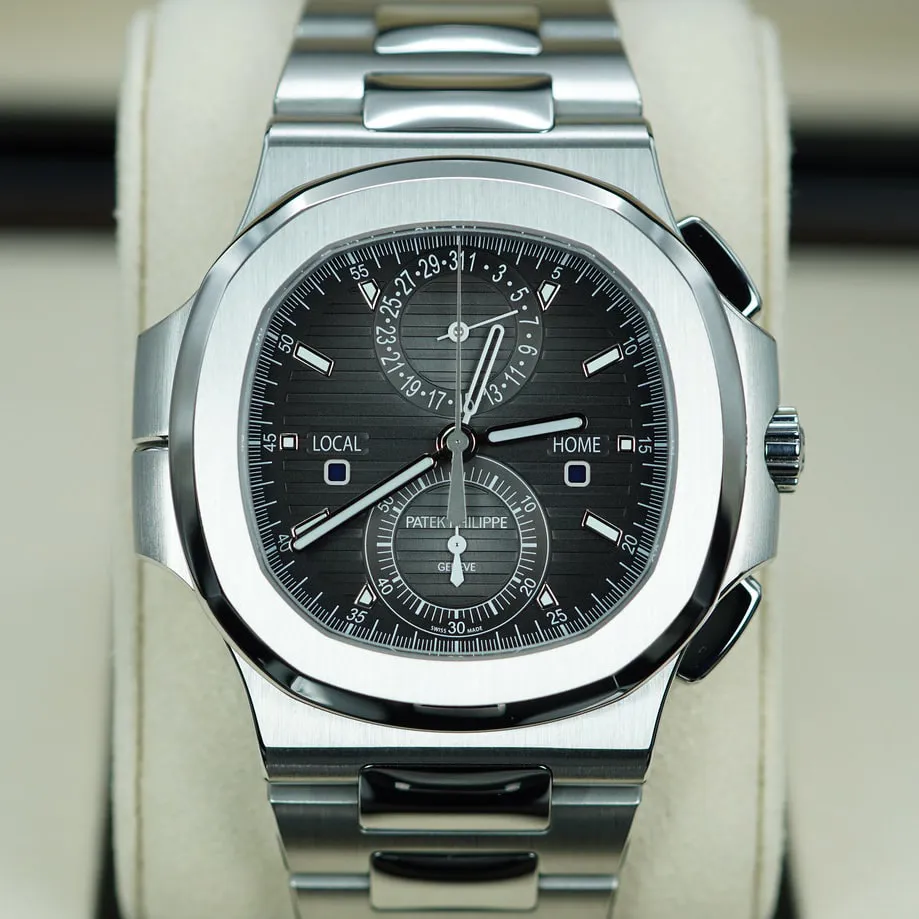 Patek Philippe Nautilus 5990/1A-001 40.5mm Stainless steel Black