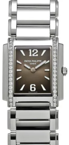 Patek Philippe Twenty~4 4910/1200A-010 25.1mm Stainless steel Gray