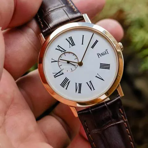 Piaget 38mm Rose gold 1