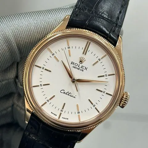 Rolex Cellini 50505 39mm Rose gold White