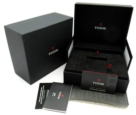 Tudor Black Bay M79000N-0001 37mm Stainless steel Black 5