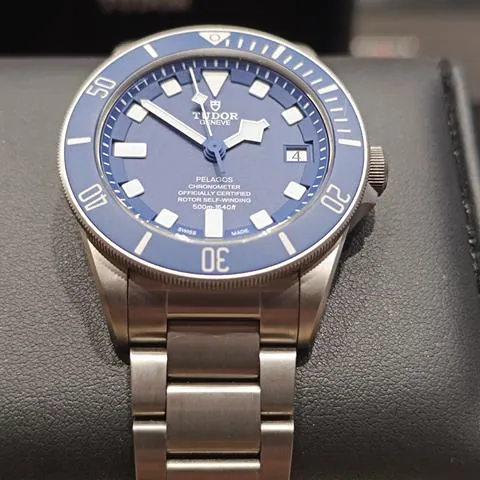 Tudor Pelagos 25600TB 42mm Titanium Blue 1