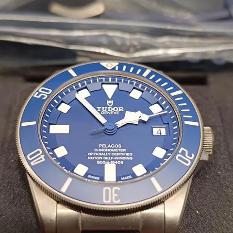 Tudor Pelagos 25600TB 42mm Titanium Blue 9