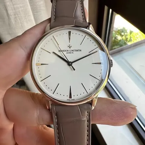 Vacheron Constantin 86180/000R-9291 40mm Rose gold White