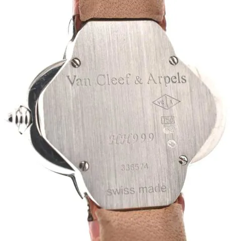 Van Cleef & Arpels Alhambra VCARD21600 25mm White gold White 5