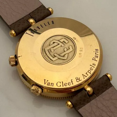 Van Cleef & Arpels ,  ,  , 36mm Yellow gold Cream 6