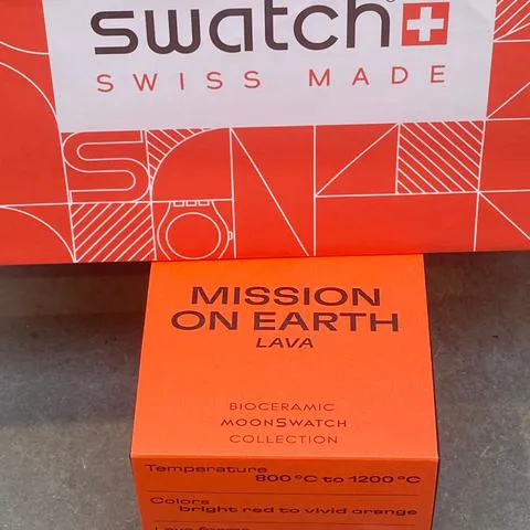 Swatch SO33O100 42mm Ceramic Black 1