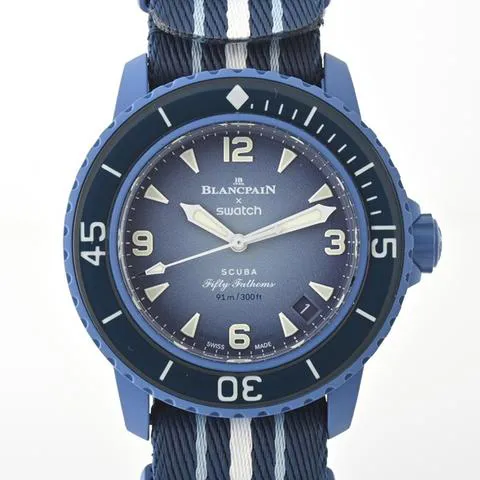 Swatch S035A100 S035A100 42.5mm Ceramic Blue