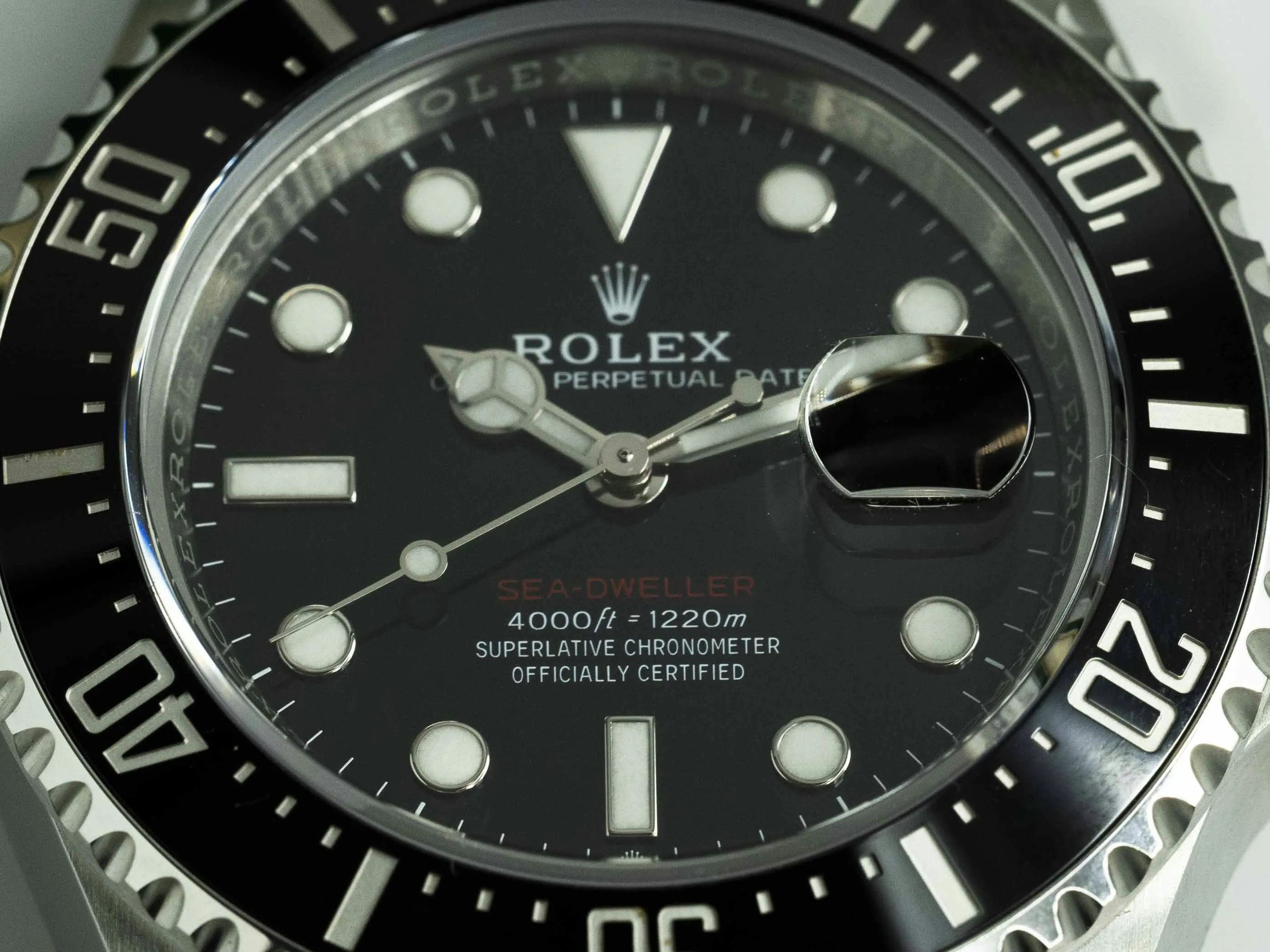 Rolex Sea-Dweller 126600 43mm Stainless steel Black 2