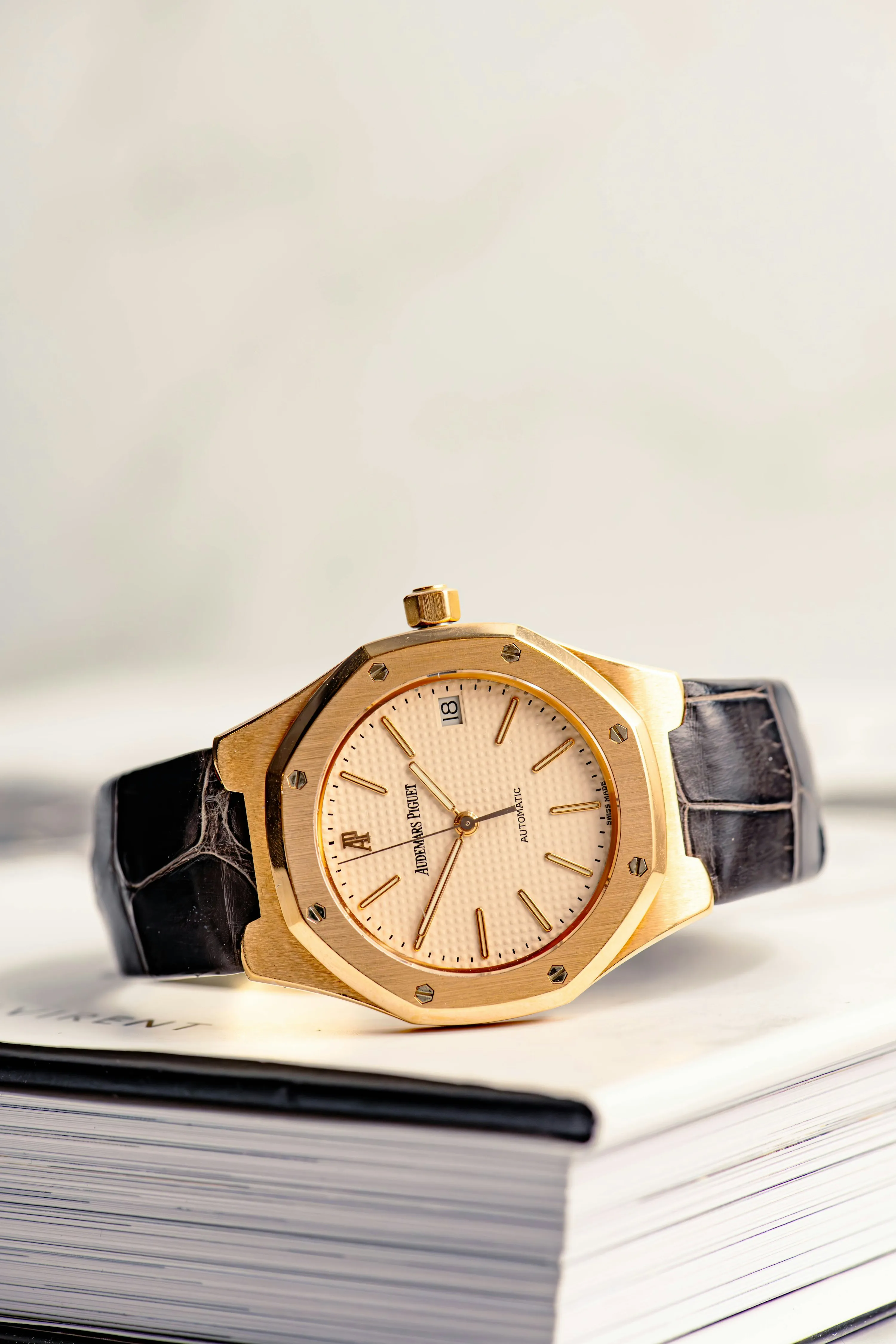 Audemars Piguet Royal Oak 14800OR.OO.0009XX.01 36mm Rose gold Cream 8