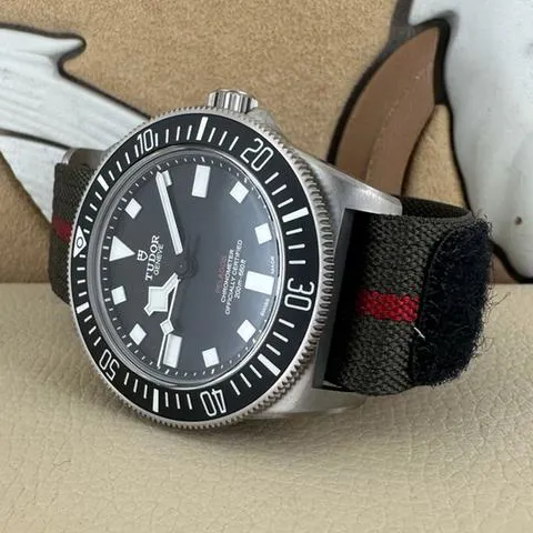 Tudor Pelagos FXD 25717N 42mm Titanium Black 11