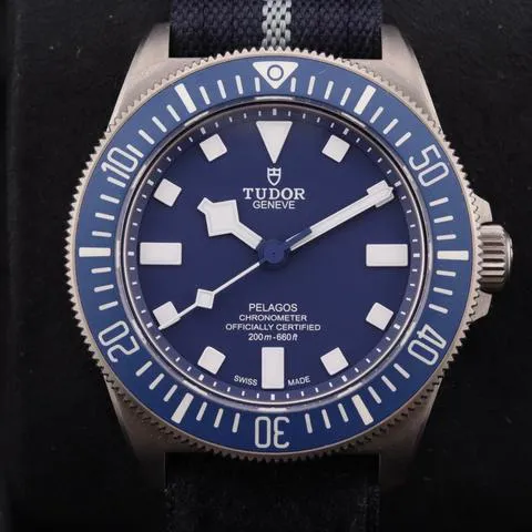 Tudor Pelagos 25707B/22 42mm Titanium Blue