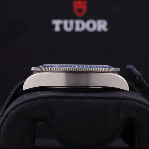 Tudor Pelagos 25707B/22 42mm Titanium Blue 5