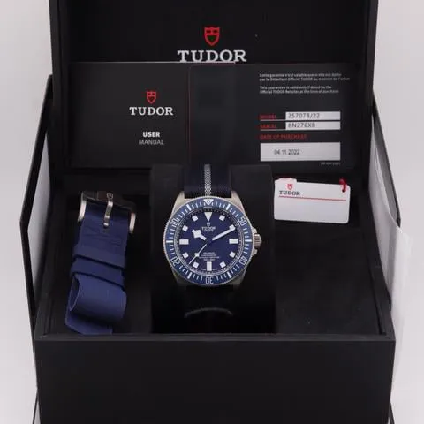 Tudor Pelagos 25707B/22 42mm Titanium Blue 12