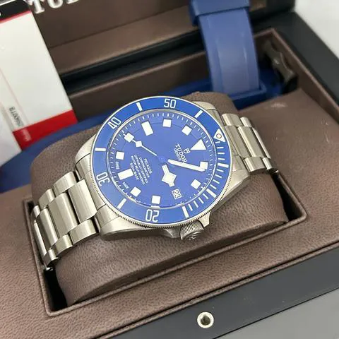 Tudor Pelagos 25600TB 42mm Titanium Blue 4