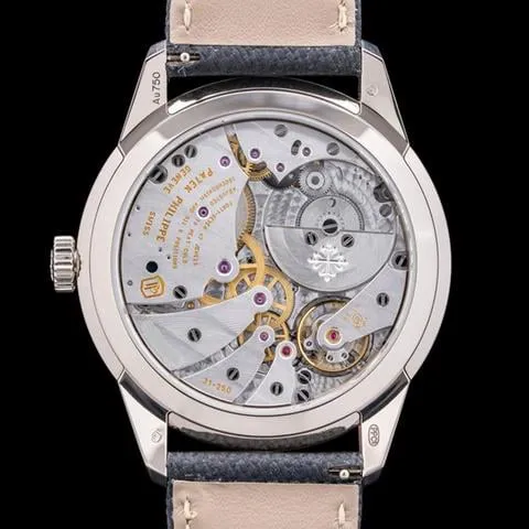 Patek Philippe Annual Calendar 5326G-001 40mm White gold Gray 3