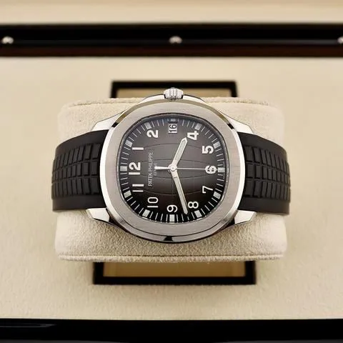 Patek Philippe Aquanaut 5167A-001 40mm Stainless steel Black