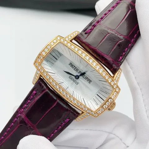 Patek Philippe Gondolo 4991R 37mm Rose gold Mother-of-pearl 1