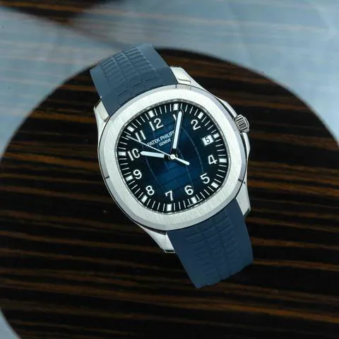 Patek Philippe Aquanaut 5168G-001 42mm White gold Blue 2