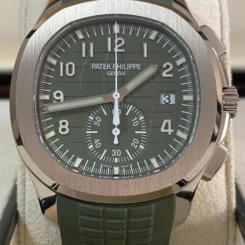 Patek Philippe Aquanaut 5968G-010 42mm White gold Green 1