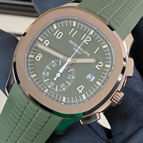 Patek Philippe Aquanaut 5968G-010 42mm White gold Green 13