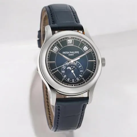 Patek Philippe Annual Calendar 5205G-013 40mm White gold Blue 2