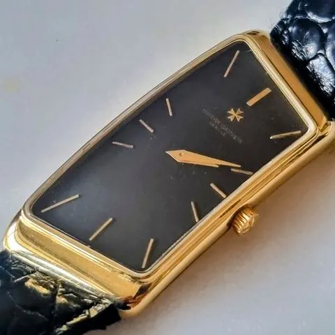 Vacheron Constantin 1972 35202 21mm Yellow gold Black