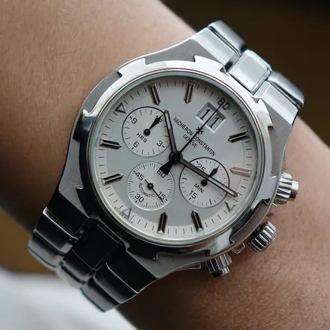 Vacheron Constantin Overseas Chronograph 49140 40mm Stainless steel Silver 1