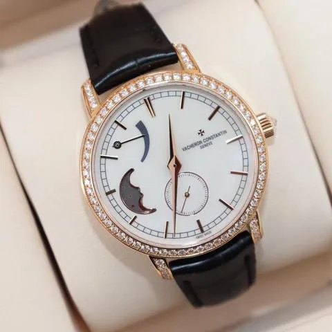 Vacheron Constantin Traditionnelle 83570/000R-9915 36mm Rose gold White Mother of Pearl