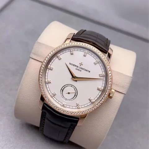 Vacheron Constantin Traditionnelle 82572/000R-9604 38mm Rose gold Silver 5