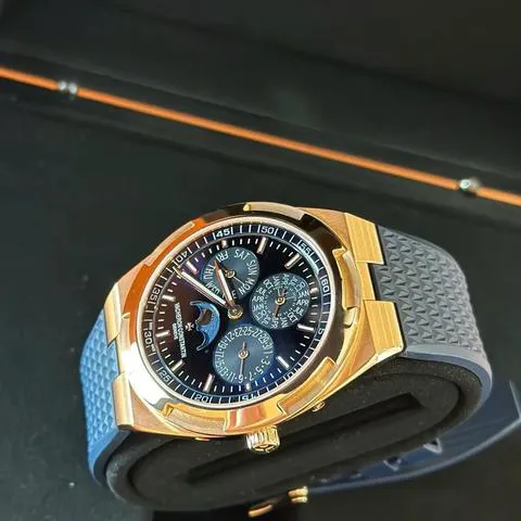 Vacheron Constantin Overseas 4300V/000R-B509 41.5mm Rose gold Blue 3