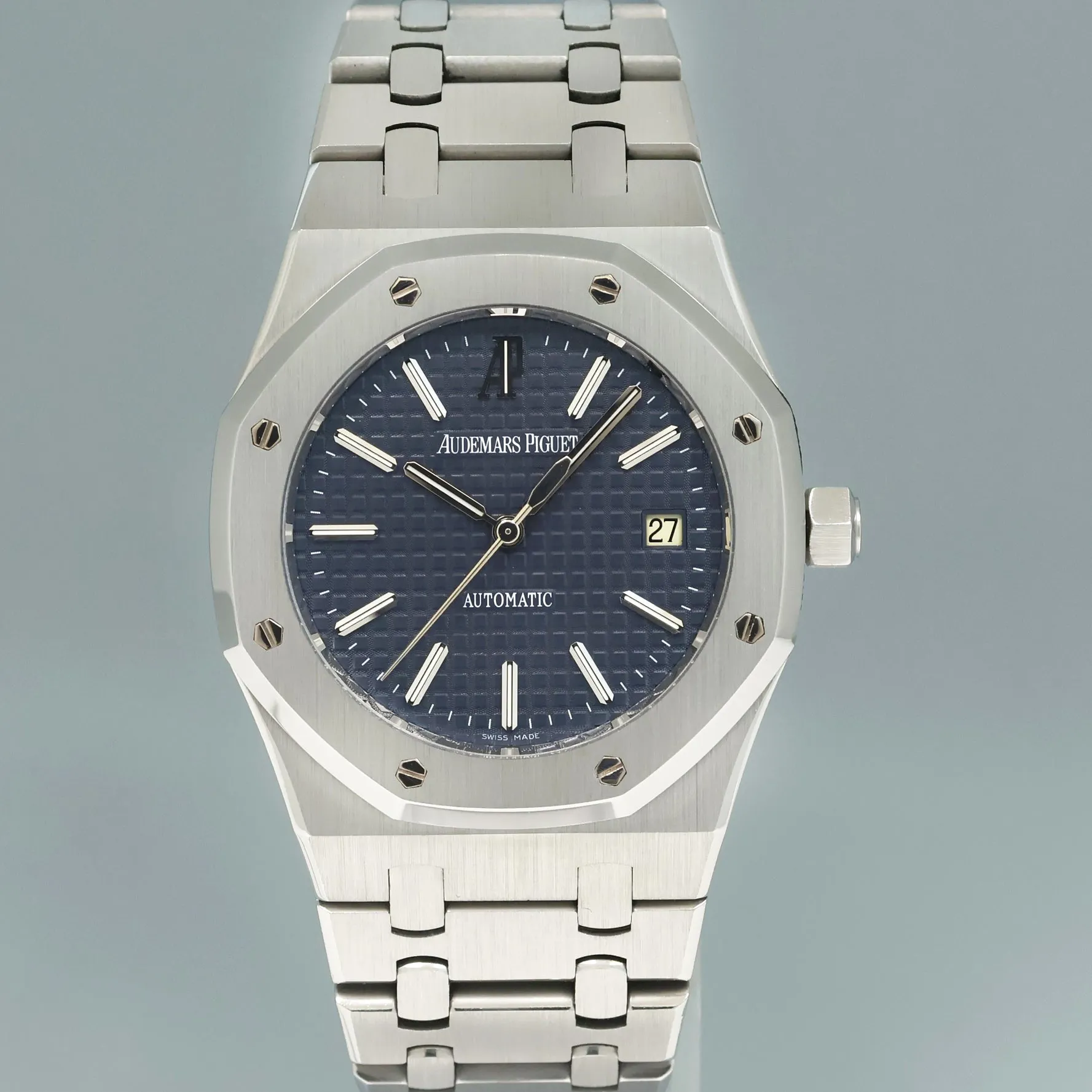 Audemars Piguet Royal Oak 15300ST.00.1220ST.02 39mm Stainless steel Blue 1