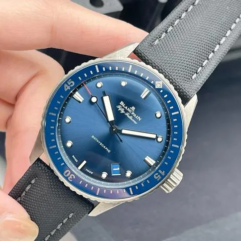 Blancpain Fifty Fathoms 5000-0240-O52A 43.6mm Ceramic Blue