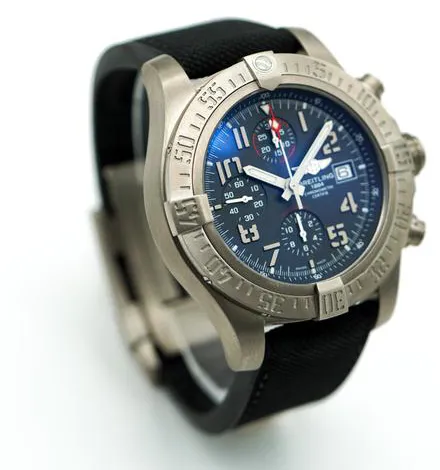 Breitling Avenger E1338310M534 45mm Titanium Gray 5