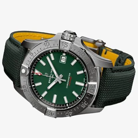 Breitling Avenger A1732810L1X1 42mm Stainless steel Green 5