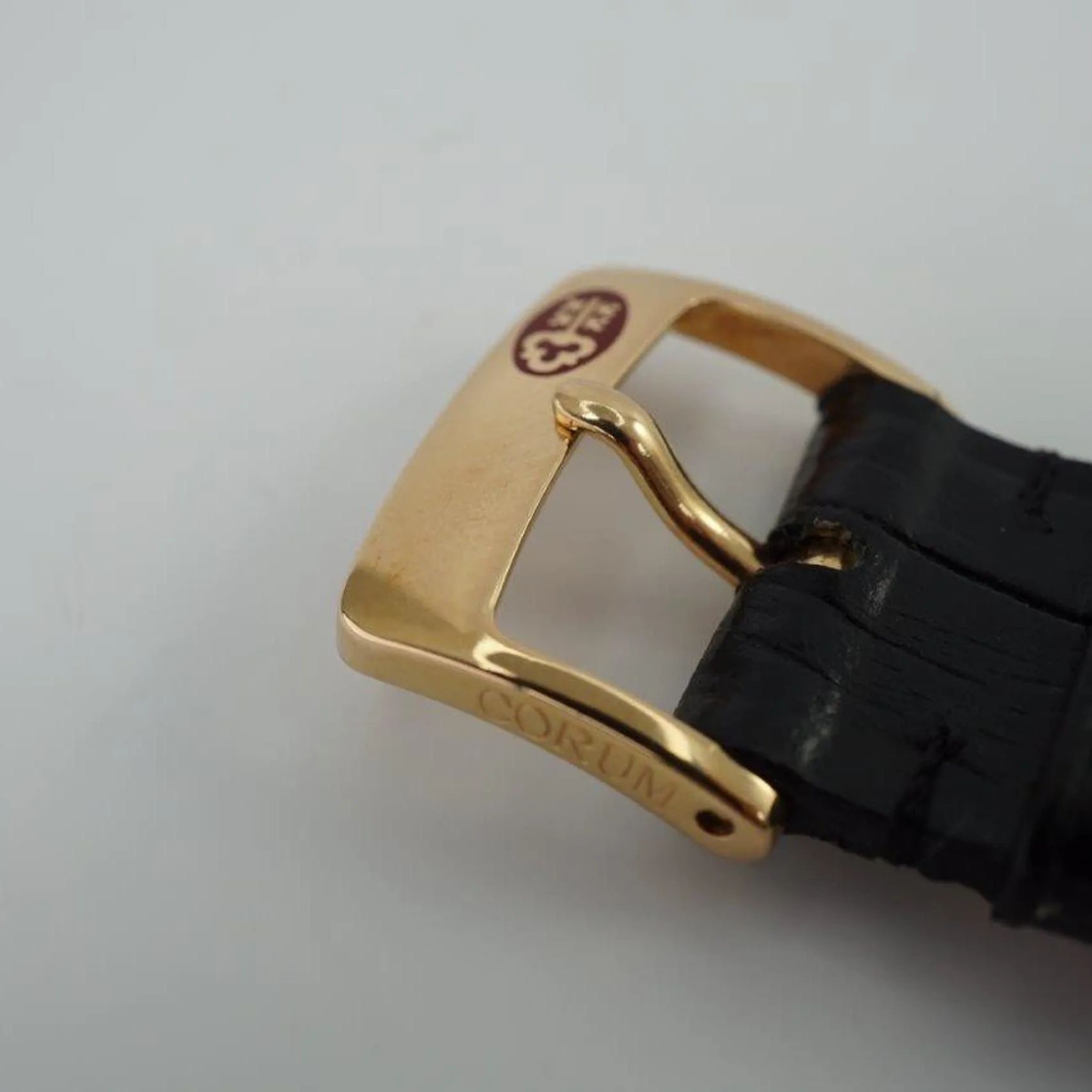 Corum Coin 1904 35mm Yellow gold Golden 5