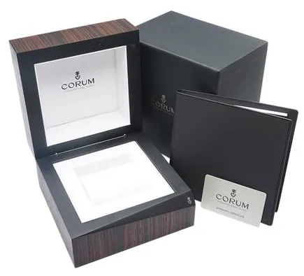 Corum Admiral's Cup 020.100.24/V200 PN12 32mm Stainless steel Mother-of-pearl 4