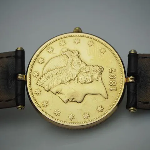 Corum Coin Watch 35mm Yellow gold 4