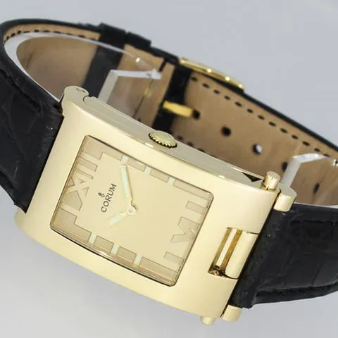 Corum Tabogan 64.151.56 24.5mm Yellow gold Gold 15