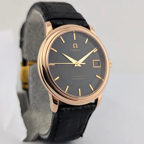 Omega De Ville 4601.54.11 34mm Rose gold Black 1