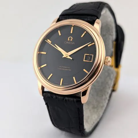 Omega De Ville 4601.54.11 34mm Rose gold Black 2