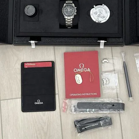 Omega Speedmaster Moonwatch 311.30.42.30.01.005 42mm Stainless steel Black 9