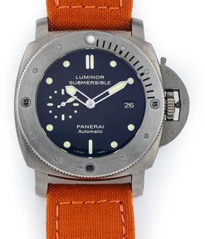 Panerai Submersible PAM 00305 47mm Titanium Black