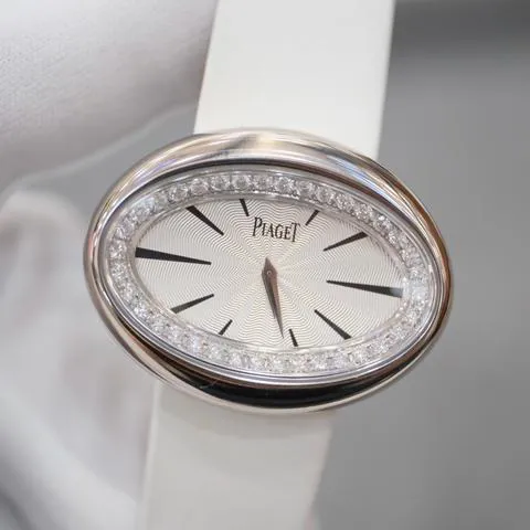 Piaget Limelight G0A32099 40mm White gold Silver 2