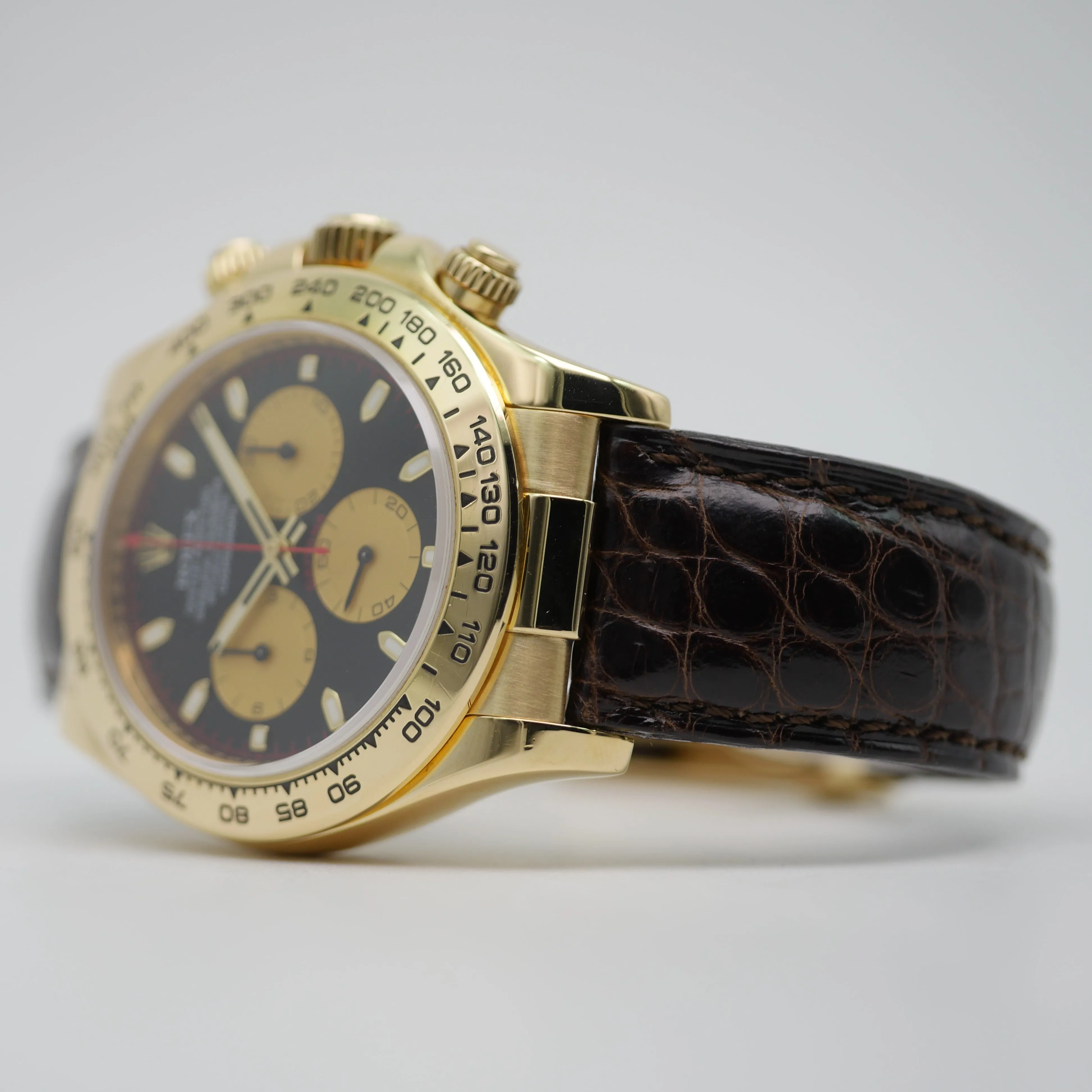 Rolex Daytona 116518 Yellow gold Black 1