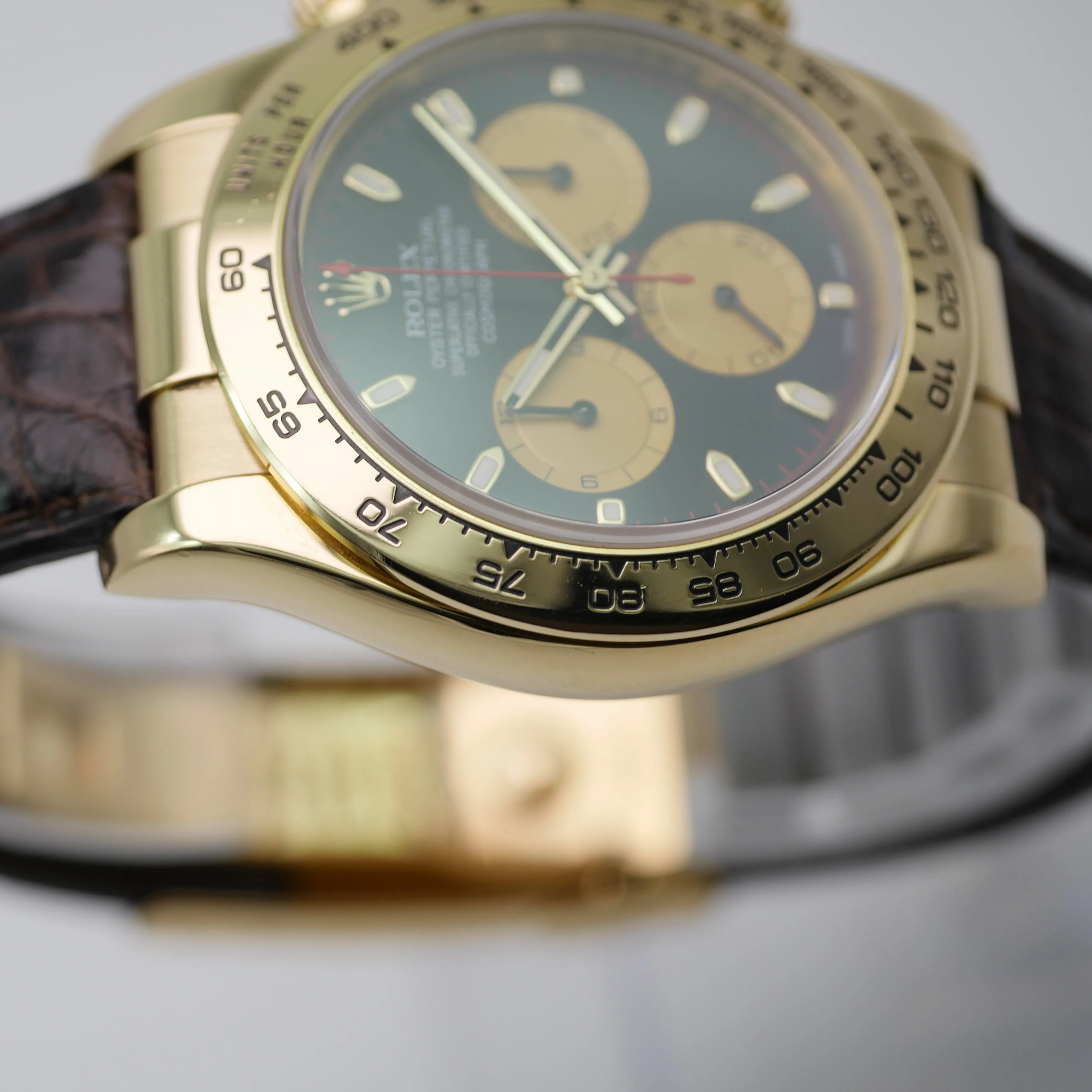 Rolex Daytona 116518 Yellow gold Black 10