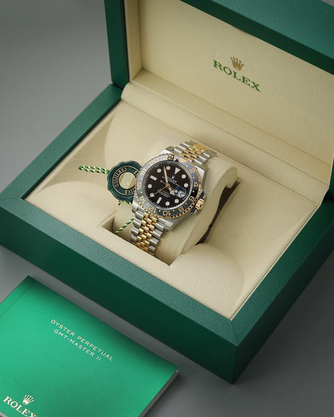 Rolex GMT-Master II 126713GRNR 40mm Stainless steel Black 9