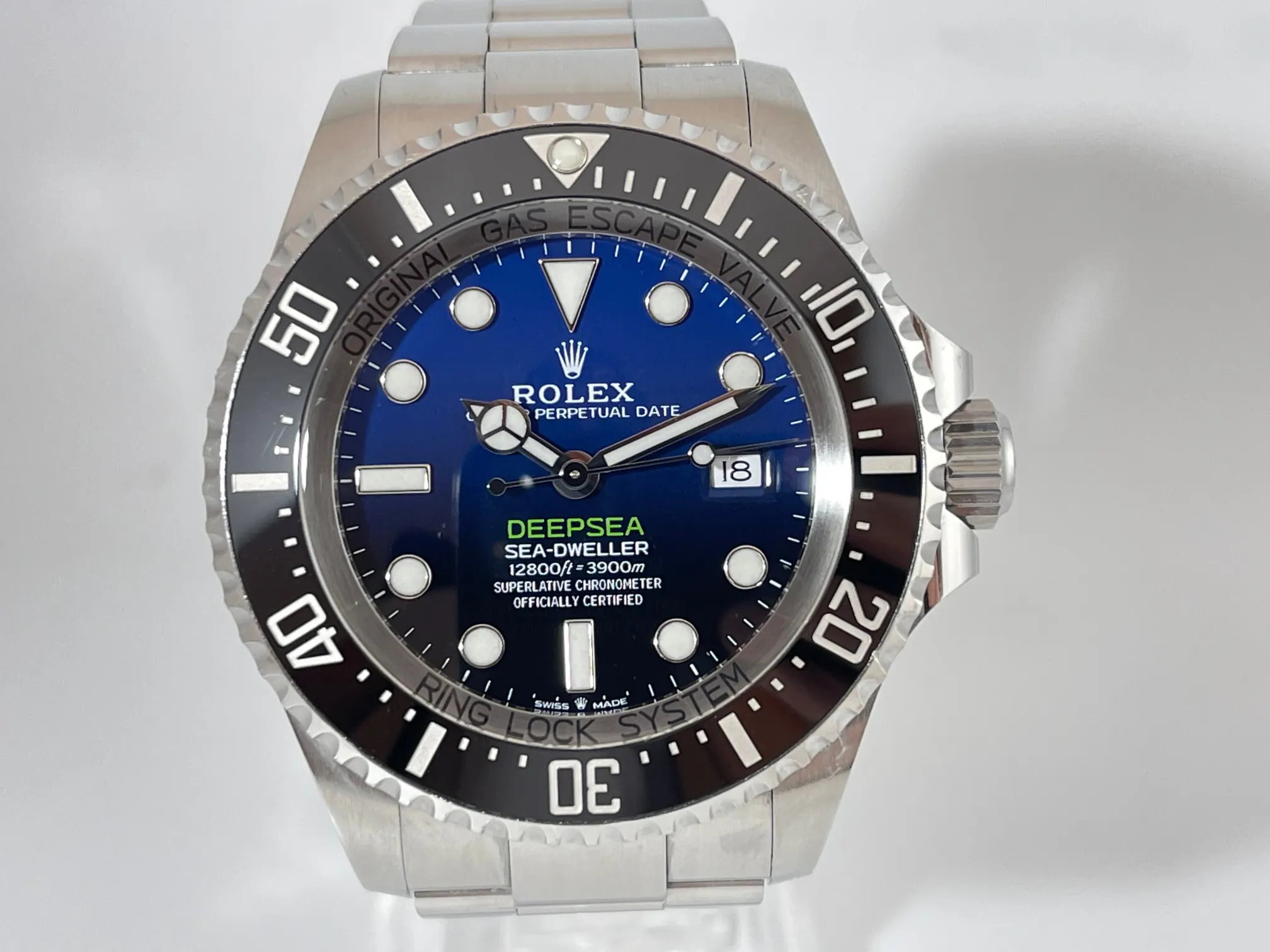 Rolex Sea-Dweller Deepsea 126660 44mm